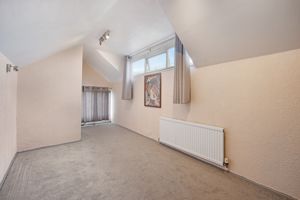 Bedroom 4- click for photo gallery